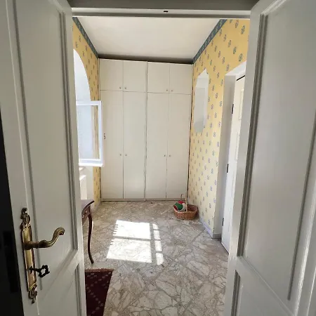 Dimora Donna Vittoria Tatil Evi